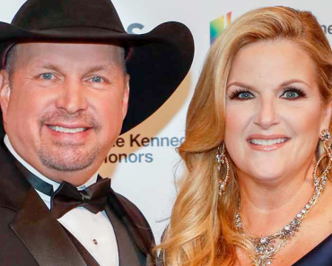Inside the Heartfelt Romance of Garth Brooks and Trisha Yearwood