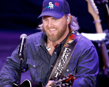 ERNEST Honors George Strait with “The Chair”