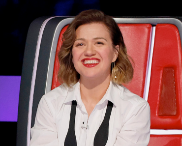 The Voice: Why Kelly Clarkson Missed Part of Tonight’s Episode