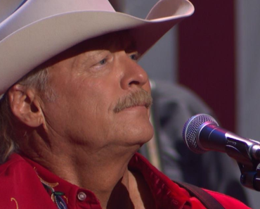 Watch Alan Jackson’s Moving Performance Of “America The Beautiful” On 4th Of July Special